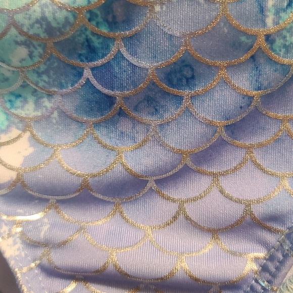 FREE w purchase! 4T bikini bottom - Picture 3 of 7